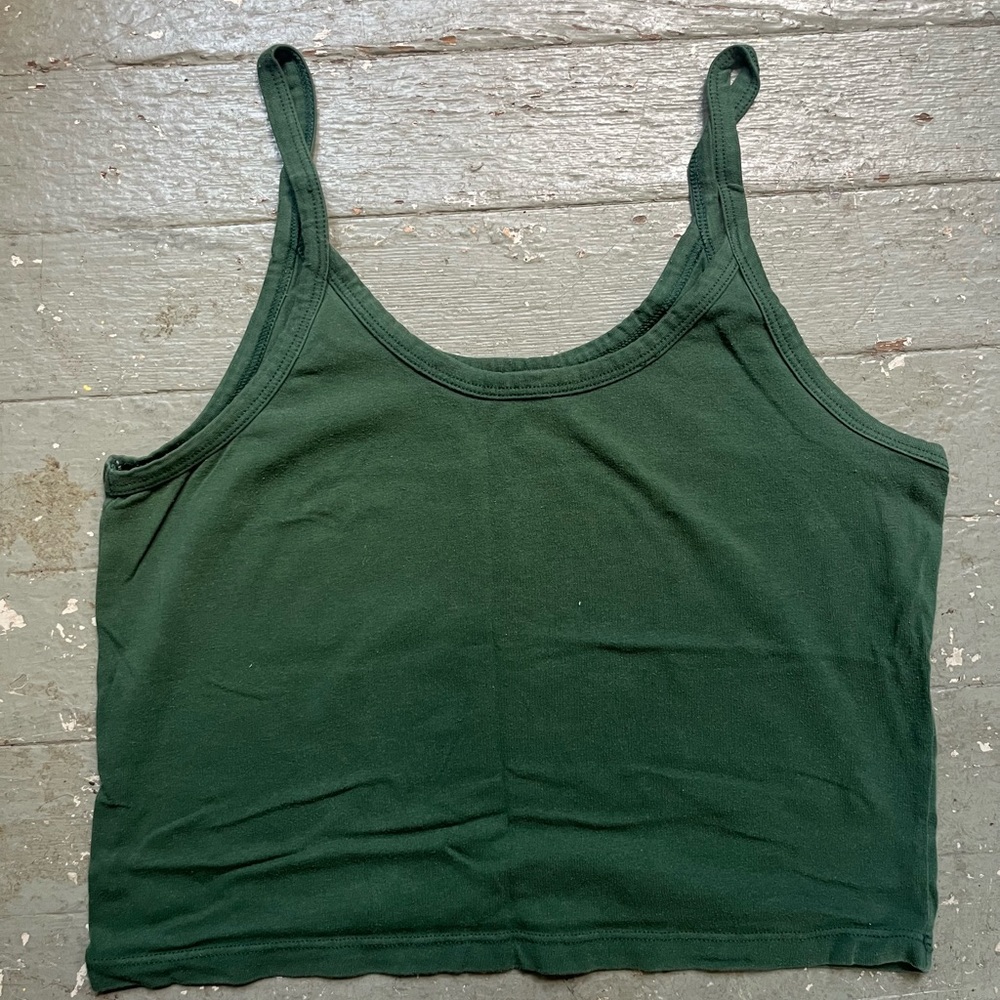 ARQ Green Sleeveless Fitted Crop Camisole